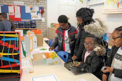 Foto 51 uit OBS Barkentijn Kunst