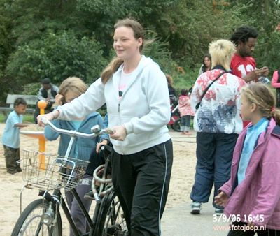 Foto 12 uit dwightmemorealday06