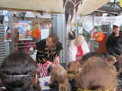 Foto 69 uit WoonBronHaLLoWeen