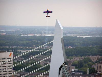 Foto 8 uit red bull air race r.dam