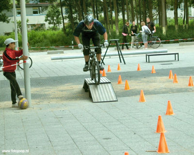 Foto 123 uit wijkfeest de dijk new