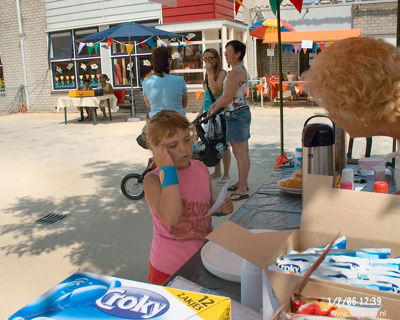 Foto 128 uit opzoomeren 2006 bw