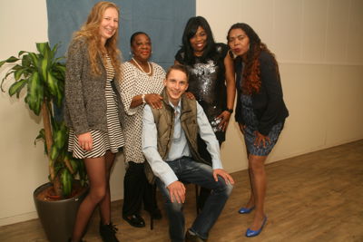 Foto 106 uit FotoshootKledingbank_2