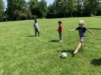 Foto 5 uit StraatspeeldagPit010