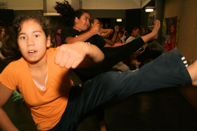 Foto 396 uit CardioKickBoxen4Kids