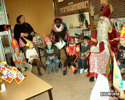 Foto 104 uit RK Regenboog