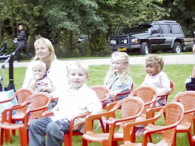 Foto 114 uit wijkfeest