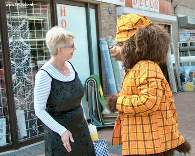 Foto 16 uit berenactie wc.b.w07