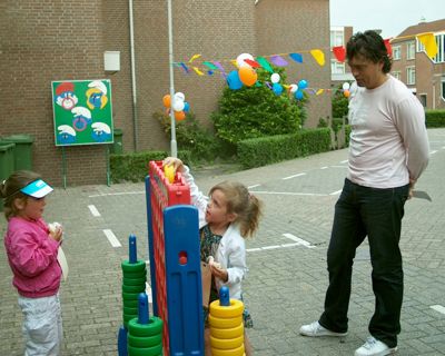 Foto 76 uit kinderspeeldag28_5_8