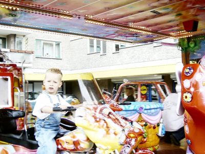 Foto 69 uit wijkfeest