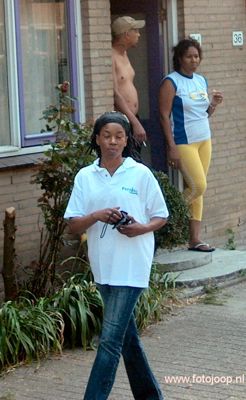 Foto 10 uit carnaval 2006 b.w