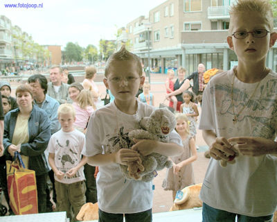 Foto 55 uit berenactie wc.b.w07