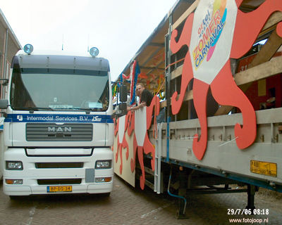 Foto 55 uit carnaval-labandera06