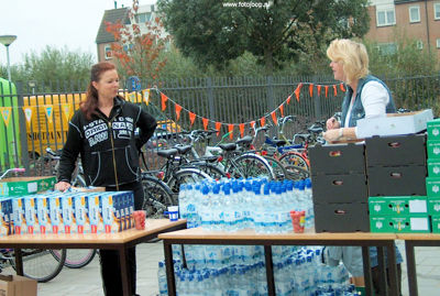 Foto 16 uit schoolsportplein07b.w