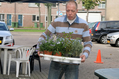 Foto 32 uit StraatBurendag25_09