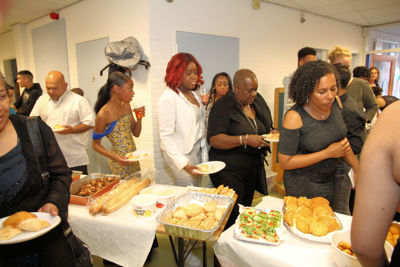 Foto 116 uit RegenboogEindFeest