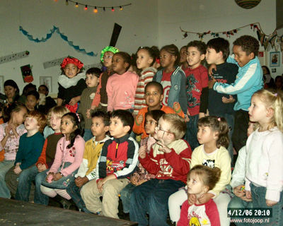 Foto 249 uit sinterklaas 2006 new