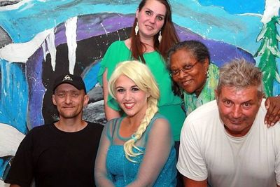 Foto 40 uit Frozen World Focus