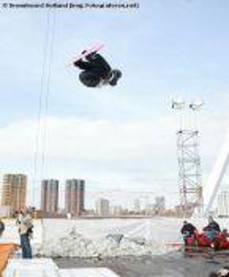 Foto 98 uit big air snowboarden