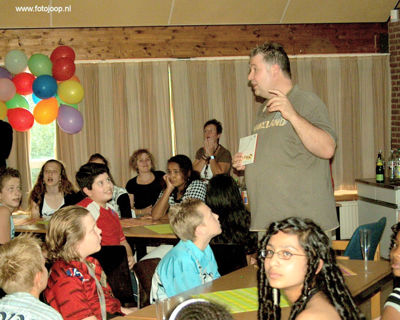 Foto 56 uit afscheidsfeestgroep8