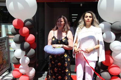 Foto 77 uit San4You Heropening