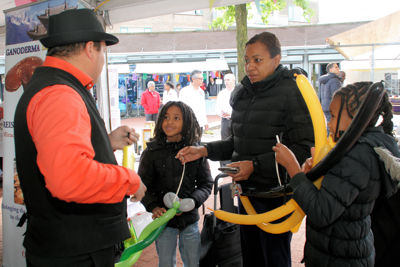 Foto 63 uit LikeJeWijkfeest14-9