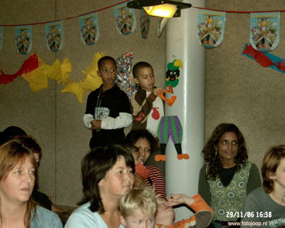 Foto 134 uit sinterklaas 2006 new