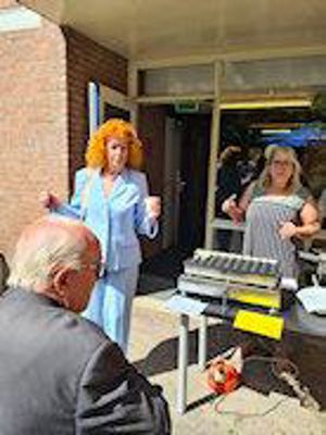 Foto 2 uit Rommelmarktijsselburgh