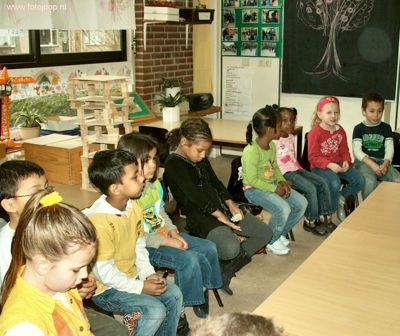 Foto 80 uit RK Regenboog de mus