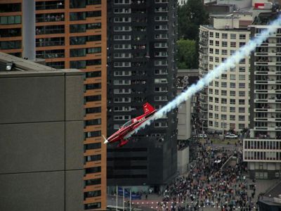 Foto 88 uit red bull air race r.dam