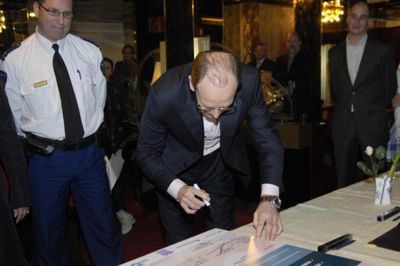 Foto 13 uit Ondertekening.06.bw