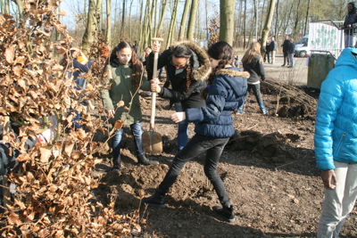 Foto 40 uit Boomplantdag16-3