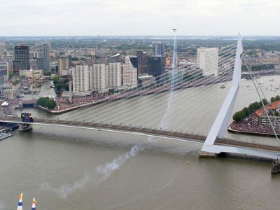 Foto 140 uit red bull air race r.dam