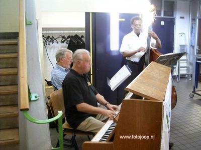 Foto 7 uit wijkparkfeest 2005