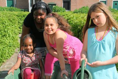 Foto 100 uit Schoonmaakdag20_4_11