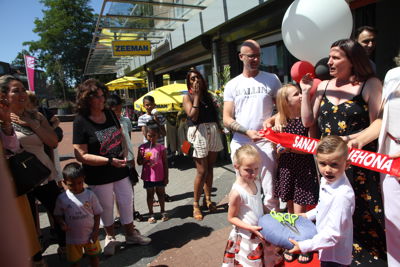 Foto 92 uit San4You Heropening