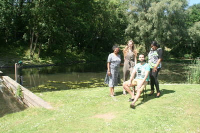 Foto 14 uit FotoShootKledingbank