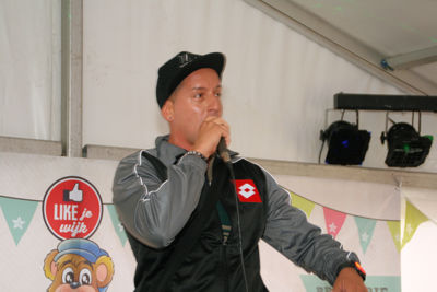 Foto 214 uit LikeJeWijkfeest14-9