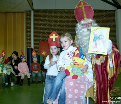 Foto 146 uit RK Regenboog