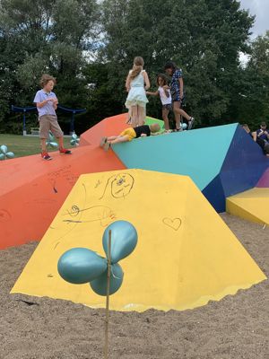 Foto 18 uit De Meeuw Vliegt Uit