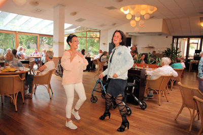 Foto 123 uit Buffet IJsselburgh