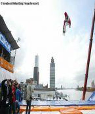 Foto 106 uit big air snowboarden