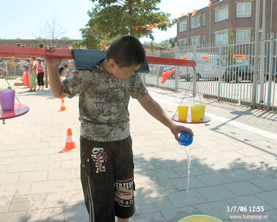 Foto 154 uit opzoomeren 2006 bw