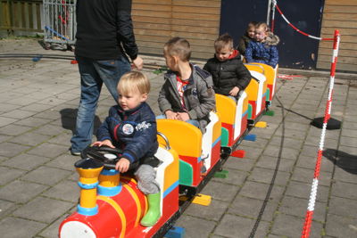 Foto 30 uit Koningsdag27-4-16