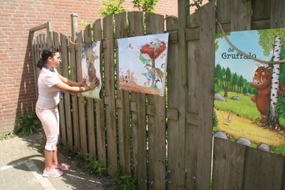 Foto 11 uit Buitenspeeldag08-06