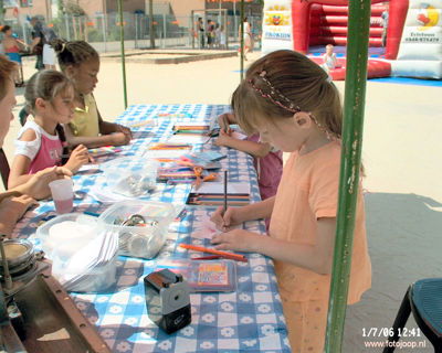 Foto 129 uit opzoomeren 2006 bw