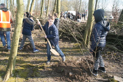 Foto 58 uit Boomplantdag16-3