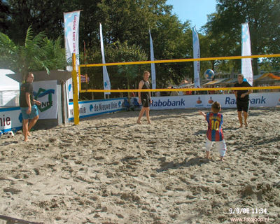 Foto 84 uit wijkparkfeest 2006