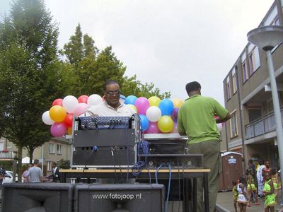 Foto 17 uit zomercarnaval 2005