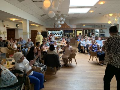 Foto 34 uit Johnie Valentino